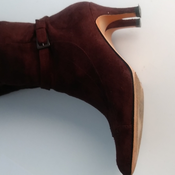 Brown Suede Tall Boots with Buckle Size 6 👢 👢 👢 - Picture 6 of 7